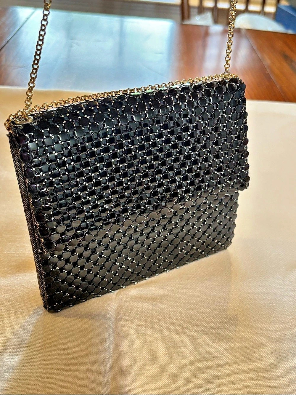 Vintage awhiting & Davis Beaded Chain Shoulder Bag in Black & Gold